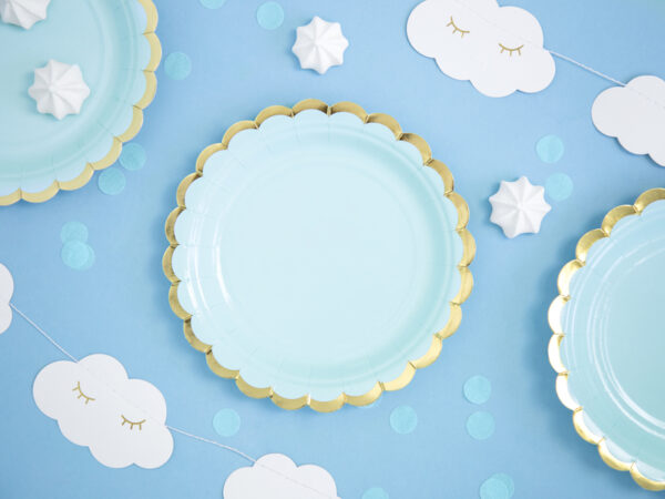 hartieni-chinii-v-sinio-s-zlaten-kant-za-babyshower hartieni-chinii-v-sinio-s-zlaten-kant-za-babyshower.