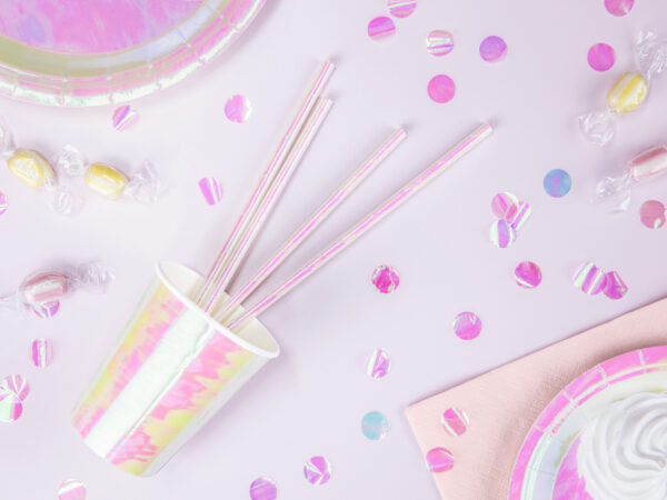 prelivashti-chashi-za-bebeshko-parti prelivashti-chashi-za-bebeshko-parti